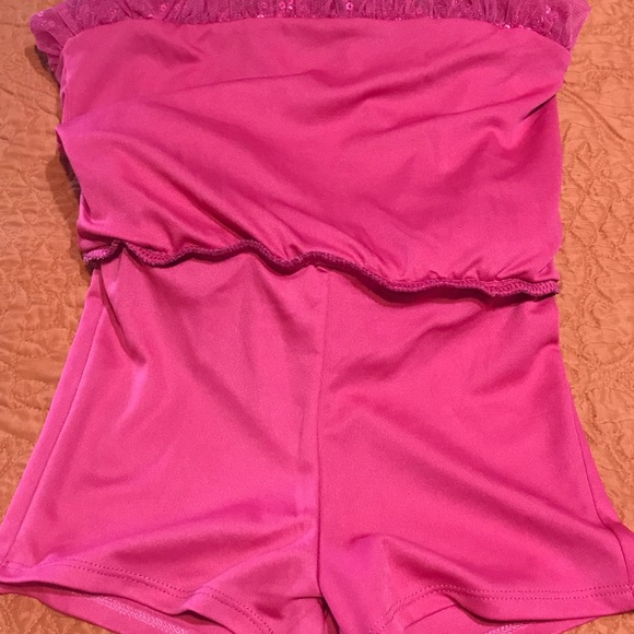 Hello Kitty-Sanrio sequins/tule skirt w/ short -6x - Picture 8 of 8